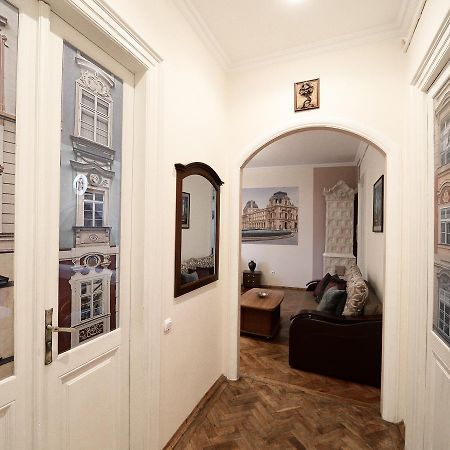 The Historical Family Nest In City Centre Liov Exterior foto