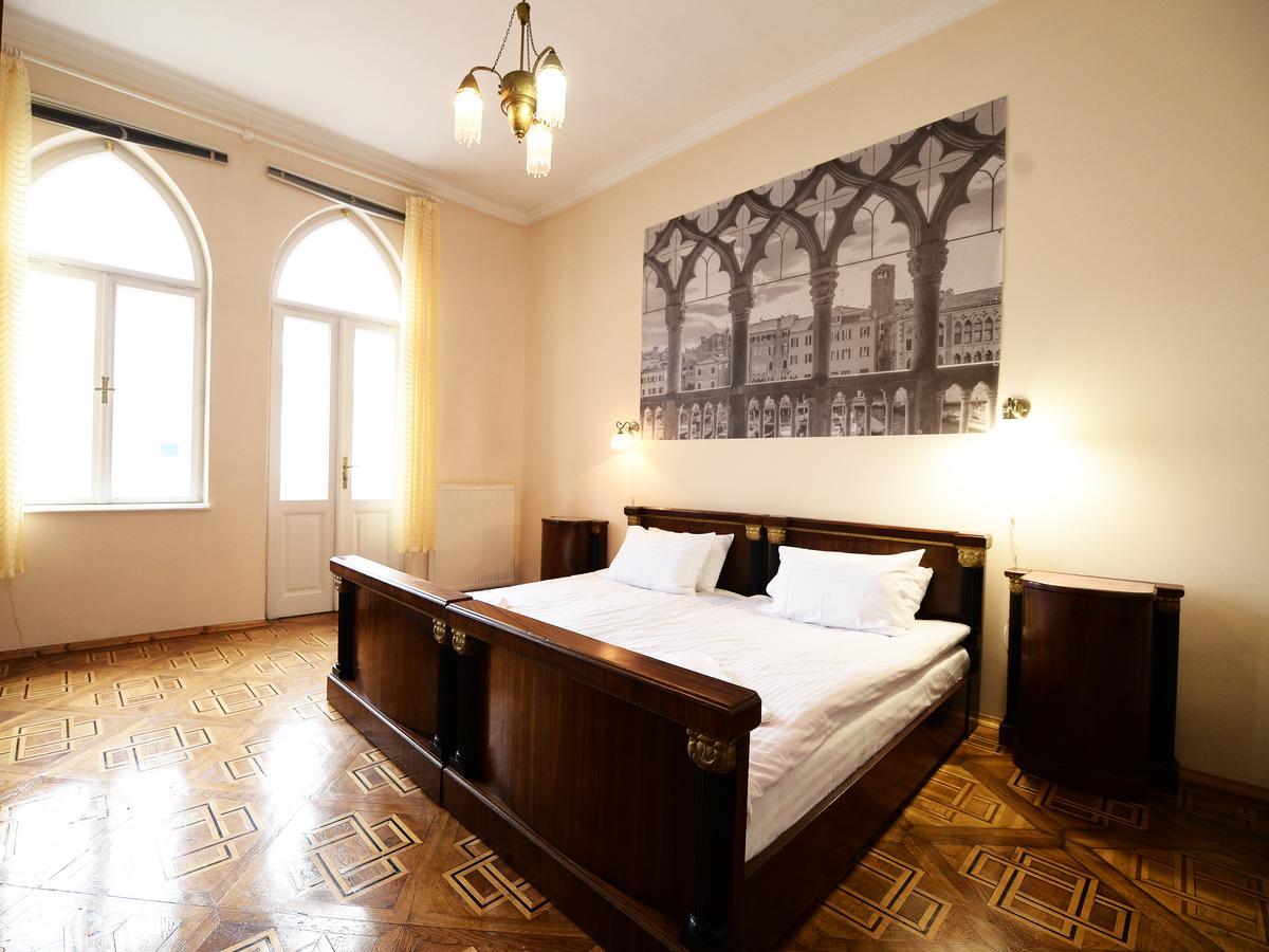 The Historical Family Nest In City Centre Liov Exterior foto