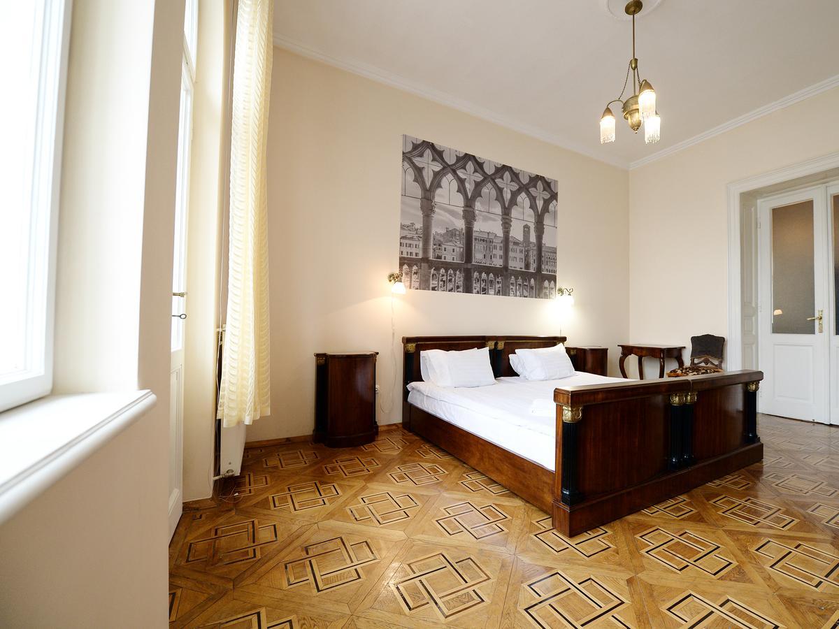 The Historical Family Nest In City Centre Liov Exterior foto
